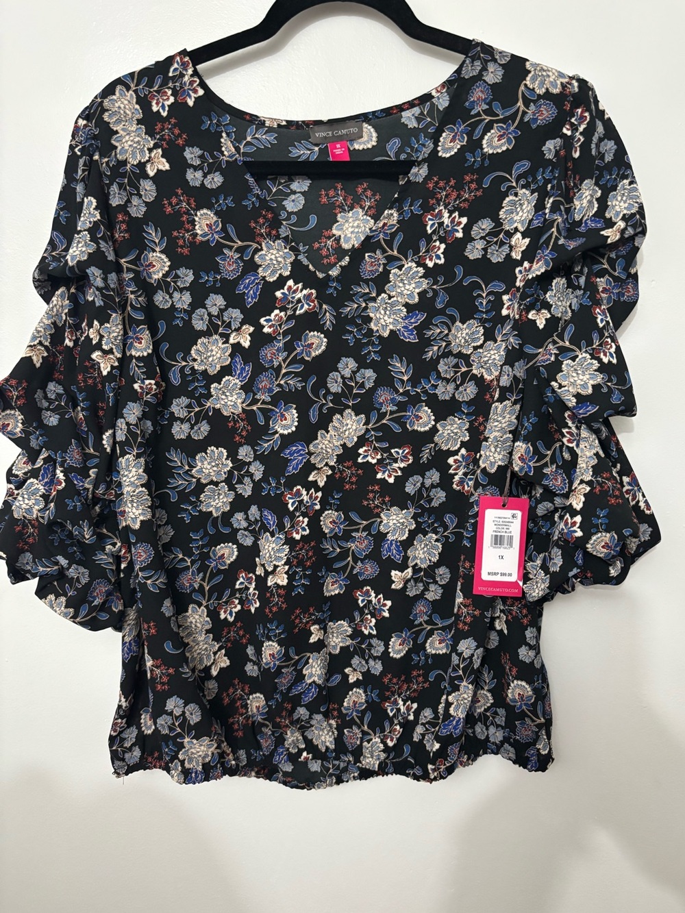 Vince Camuto Black Floral Ruffle Sleeve Top